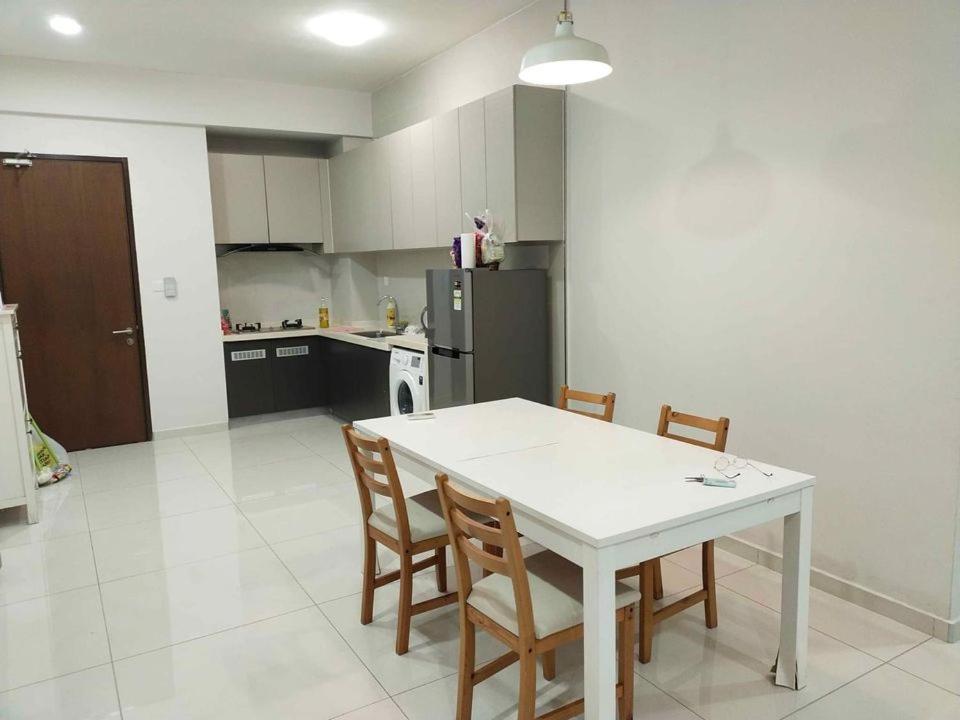 Rainbow Homestay Johor Bahru Eksteriør billede