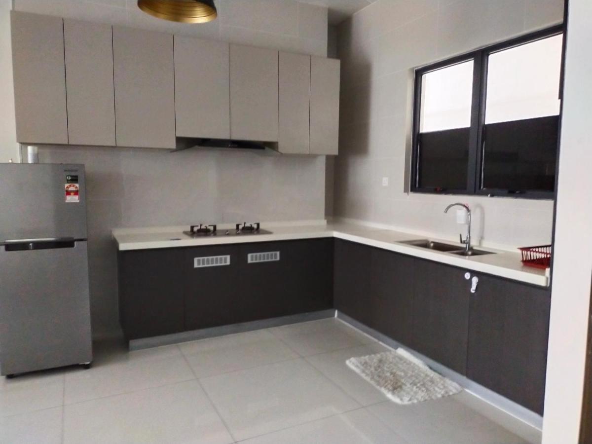 Rainbow Homestay Johor Bahru Eksteriør billede